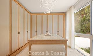 Moderne luxevilla met eigentijdse bouwstijl te koop met panoramisch uitzicht in de heuvels van Marbella Oost 800273 