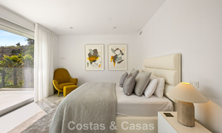 Moderne luxevilla met eigentijdse bouwstijl te koop met panoramisch uitzicht in de heuvels van Marbella Oost 800308 