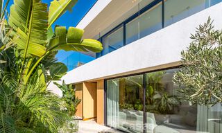 Modern, gerenoveerd luxevilla met prachtig uitzicht te koop in Nueva Andalucia, Marbella 800356 