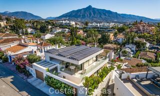 Modern, gerenoveerd luxevilla met prachtig uitzicht te koop in Nueva Andalucia, Marbella 800368 