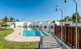 Luxueus townhouse te koop vlakbij Puente Romano, Marbella’s Golden Mile 800374 