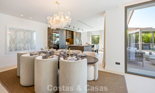 Moderne mediterrane luxevilla te koop in een afgeschermde community in Marbella - Benahavis 800398 