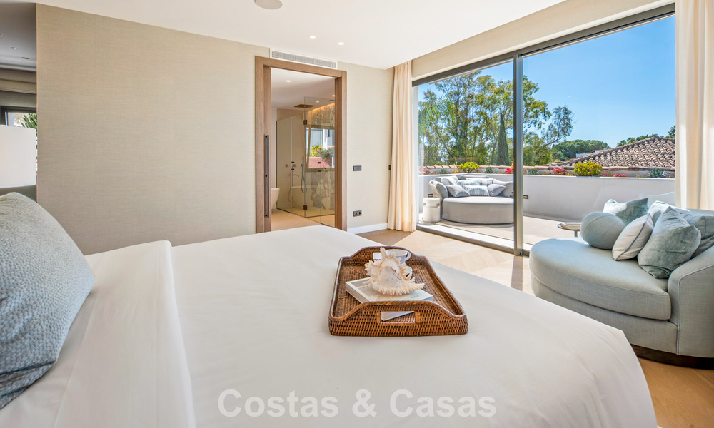 Moderne mediterrane luxevilla te koop in een afgeschermde community in Marbella - Benahavis 800445