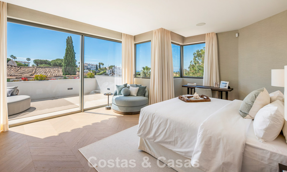 Moderne mediterrane luxevilla te koop in een afgeschermde community in Marbella - Benahavis 800447