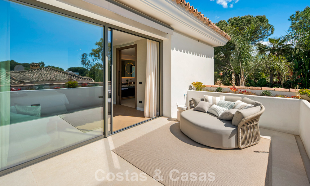 Moderne mediterrane luxevilla te koop in een afgeschermde community in Marbella - Benahavis 800453