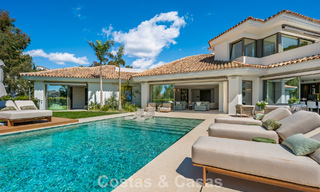 Moderne mediterrane luxevilla te koop in een afgeschermde community in Marbella - Benahavis 800460 