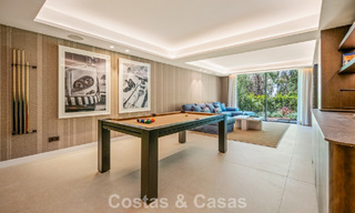 Moderne mediterrane luxevilla te koop in een afgeschermde community in Marbella - Benahavis 800464 