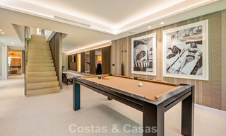 Moderne mediterrane luxevilla te koop in een afgeschermde community in Marbella - Benahavis 800466 