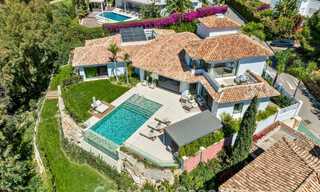 Moderne mediterrane luxevilla te koop in een afgeschermde community in Marbella - Benahavis 800476 