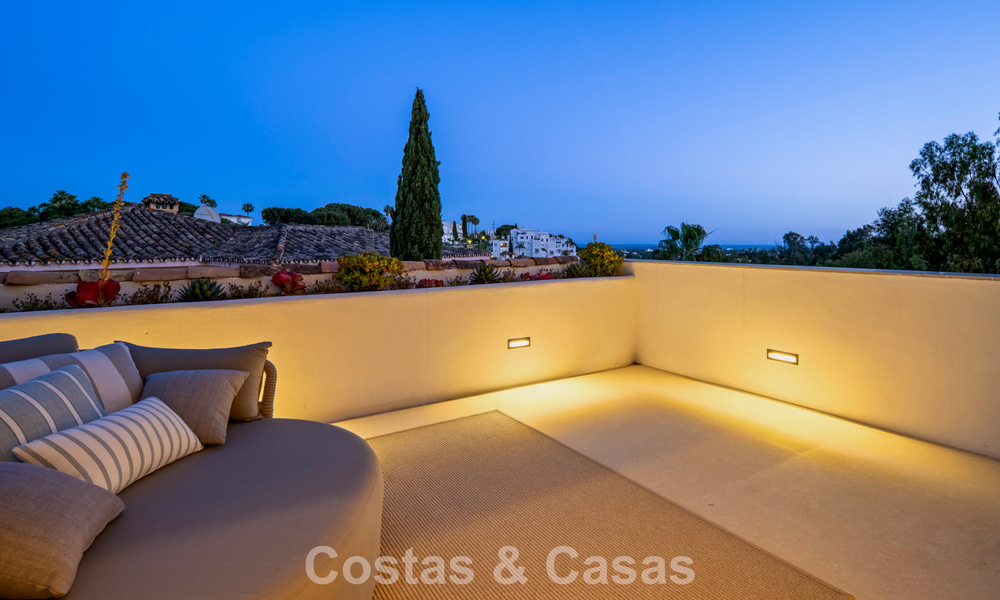 Moderne mediterrane luxevilla te koop in een afgeschermde community in Marbella - Benahavis 800502