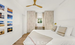 Mediterraanse, gelijkvloerse luxevilla te koop direct aan de golfbaan in Guadalmina, Marbella 800591 