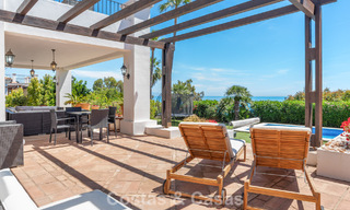 Ruime familievilla in een moderne Spaanse bouwstijl en adembenemend zeezicht te koop in Manilva, Costa del Sol 800651 