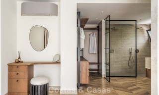 Luxueus, eigentijds gerenoveerd villa te koop in een gated community in Nueva Andalucia’s golfvallei, Marbella 800752 