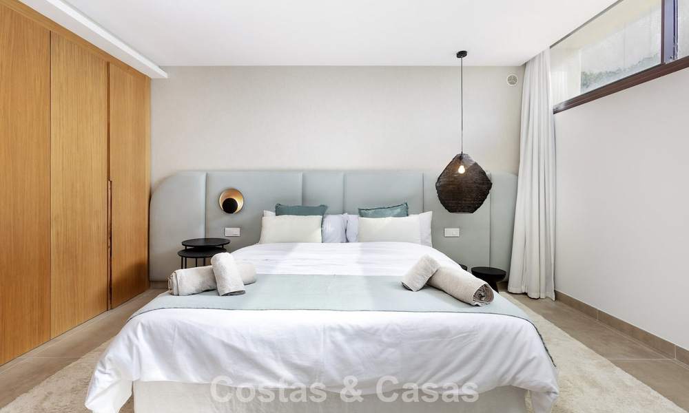 Eigentijdse luxevilla met panoramische vergezichten te koop in de heuvels van Marbella - Benahavis 800826