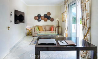Hoogwaardig duplex penthouse te koop in een felbegeerd golfcomplex in Nueva Andalucia, Marbella 800970 