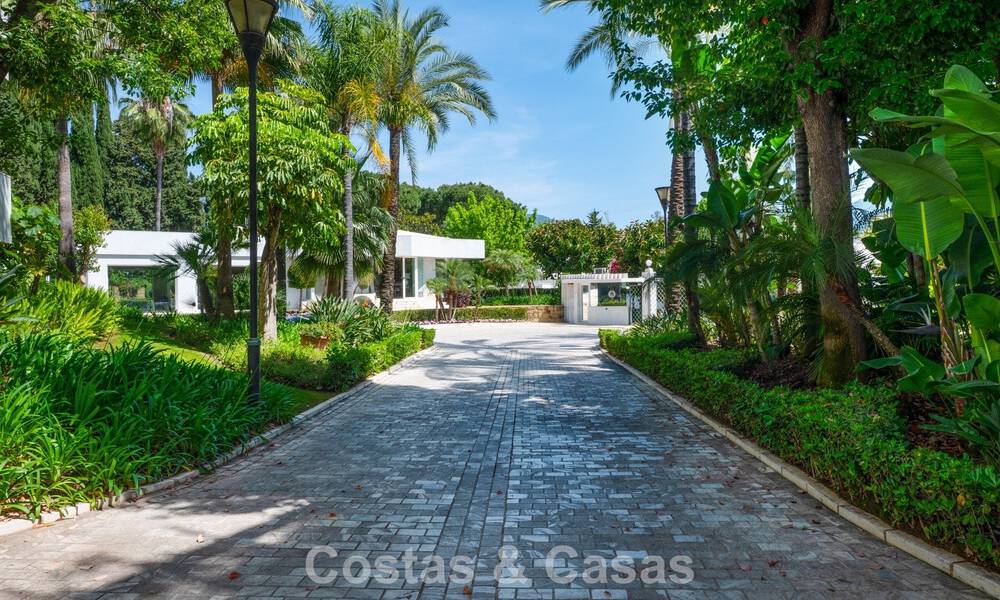 Hoogwaardig duplex penthouse te koop in een felbegeerd golfcomplex in Nueva Andalucia, Marbella 801009