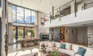 Indrukwekkende luxevilla met moderne minimalistische architectuur te koop in de heuvels van Oost-Marbella 801147 