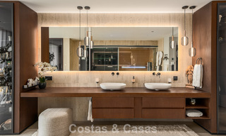 Indrukwekkende luxevilla met moderne minimalistische architectuur te koop in de heuvels van Oost-Marbella 801161 