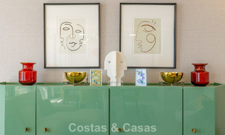 Exclusief penthouse met schitterend open zeezicht te koop aan het strand in Estepona 801250 