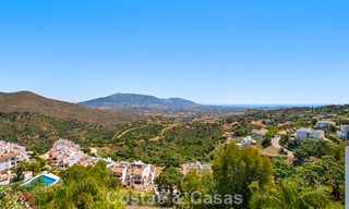 Hedendaagse luxevilla met strakke, moderne bouwstijl en adembenemend uitzicht te koop in Oost-Marbella 801164 