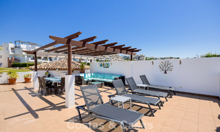 Prachtig 3-slaapkamer penthouse te koop met ruim dakterras in een golfomgeving van Marbella - Benahavis 801353 