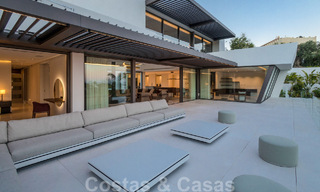 Instapklare, luxueuze, moderne villa te koop, met schitterend uitzicht in La Quinta, een golfurbanisatie in Marbella - Benahavis 801050 