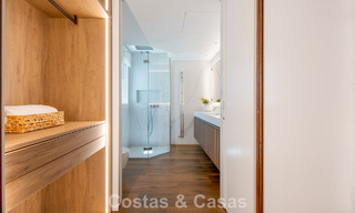 Ruim, luxe appartement te koop in een begeerd complex op de Golden Mile, Marbella 801368 
