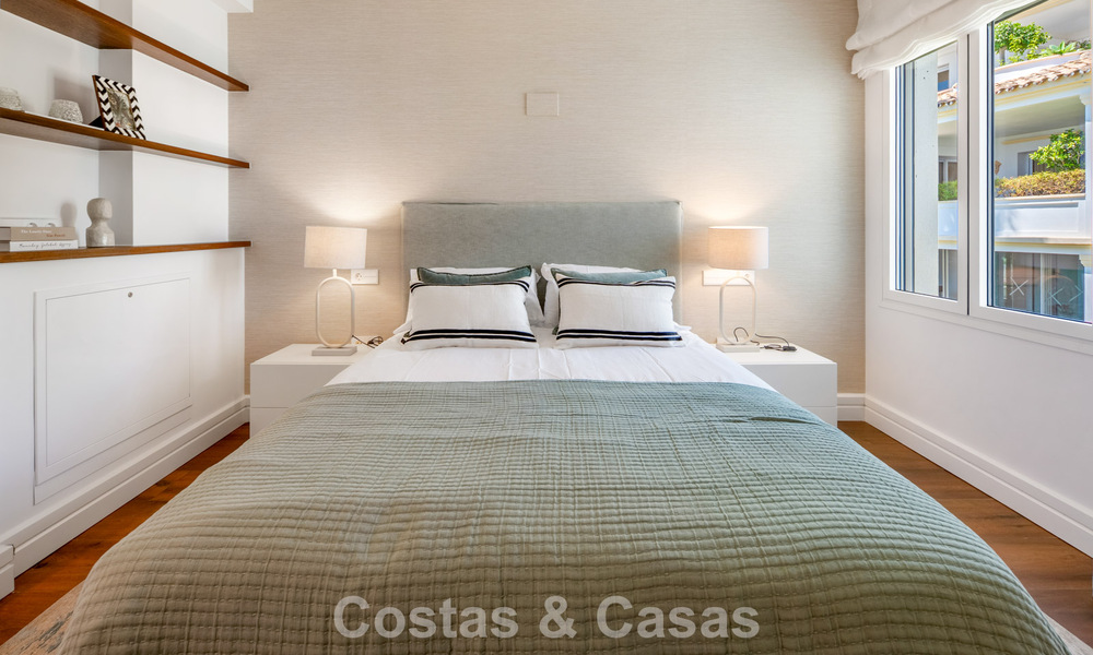 Ruim, luxe appartement te koop in een begeerd complex op de Golden Mile, Marbella 801372