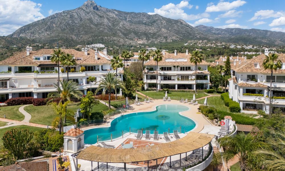 Ruim, luxe appartement te koop in een begeerd complex op de Golden Mile, Marbella 801380