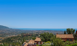Royaal, modern penthouse met weidse vergezichten te koop ten oosten van Marbella 801529 