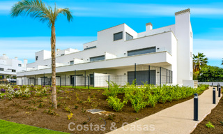 Gloednieuw luxe appartement te koop op loopafstand van het strand op de New Golden Mile tussen Marbella en Estepona 801554 