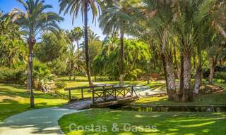Gerenoveerd luxe appartement met zeezicht te koop in Playas del Duque in Puerto Banus, Marbella 801662 