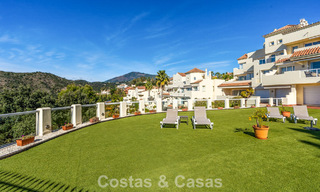 Ruim 4-slaapkamer appartement met panoramisch uitzicht te koop in de heuvels van Marbella - Benahavis 801716 