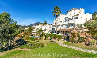 Ruim 4-slaapkamer appartement met panoramisch uitzicht te koop in de heuvels van Marbella - Benahavis 801738 