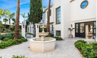 Elegante villa met Franse Provençaalse invloeden te koop in het begeerde Nueva Andalucia, Marbella 801749 