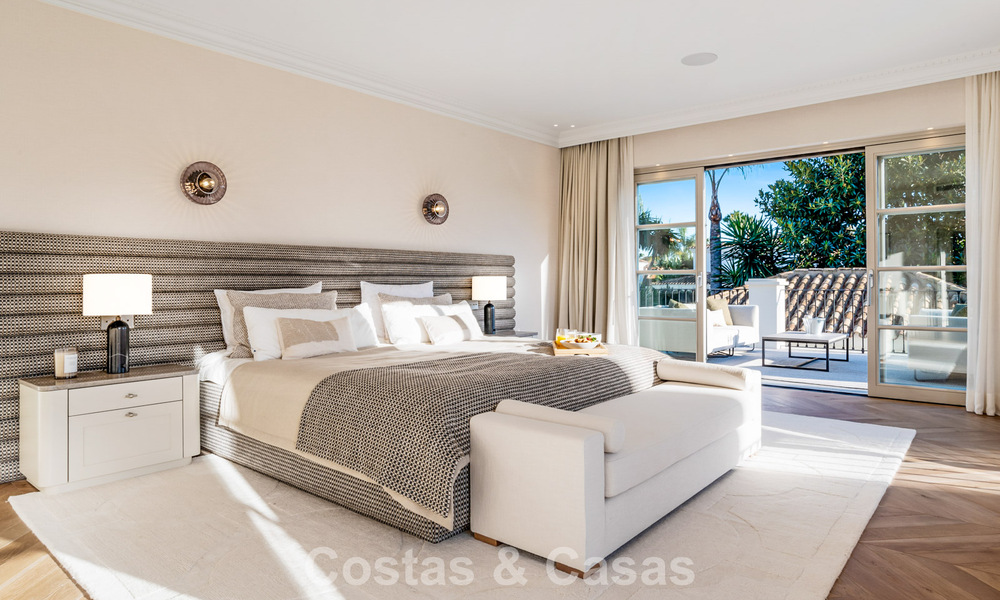 Elegante villa met Franse Provençaalse invloeden te koop in het begeerde Nueva Andalucia, Marbella 801771