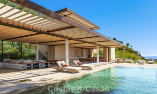 Geavanceerde designvilla met panoramisch zeezicht te koop in El Madroñal, Marbella - Benahavis 801877 