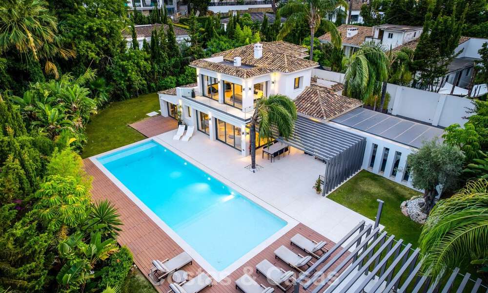 Moderne luxevilla met verwarmd zwembad te koop in La Brisas, Nueva Andalucia, Marbella 802007