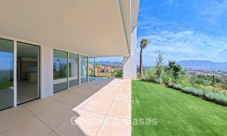 Moderne nieuwbouwappartementen met panoramisch zeezicht te koop nabij Elviria, Marbella Oost 802045 
