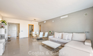 Top-floor appartement te koop op de New Golden Mile tussen Marbella en Estepona centrum 802080 