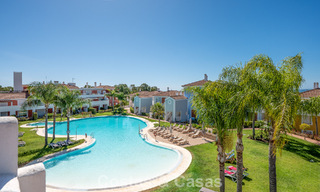 Top-floor appartement te koop op de New Golden Mile tussen Marbella en Estepona centrum 802085 