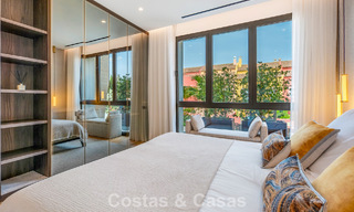 Exclusief duplex appartement met Fendi interieur in vijfsterrencomplex te koop op Marbella’s Golden Mile 802311 