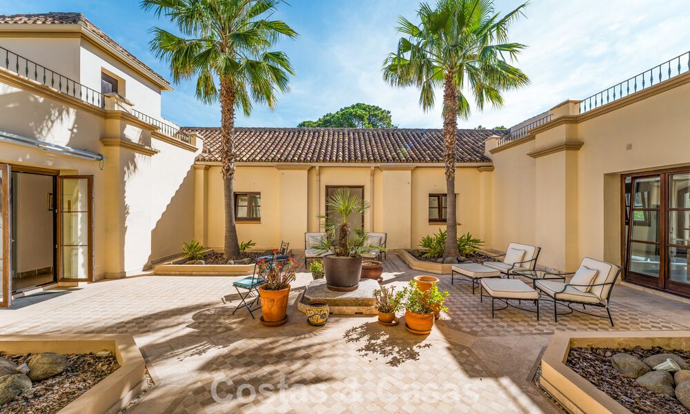 Statig, Spaans landgoed (Finca) te koop in een groene omgeving op de New Golden Mile tussen Marbella en Estepona 802217