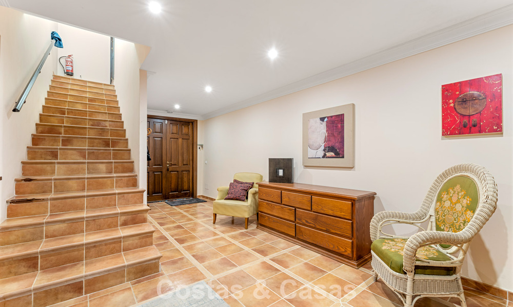 Statig, Spaans landgoed (Finca) te koop in een groene omgeving op de New Golden Mile tussen Marbella en Estepona 802255