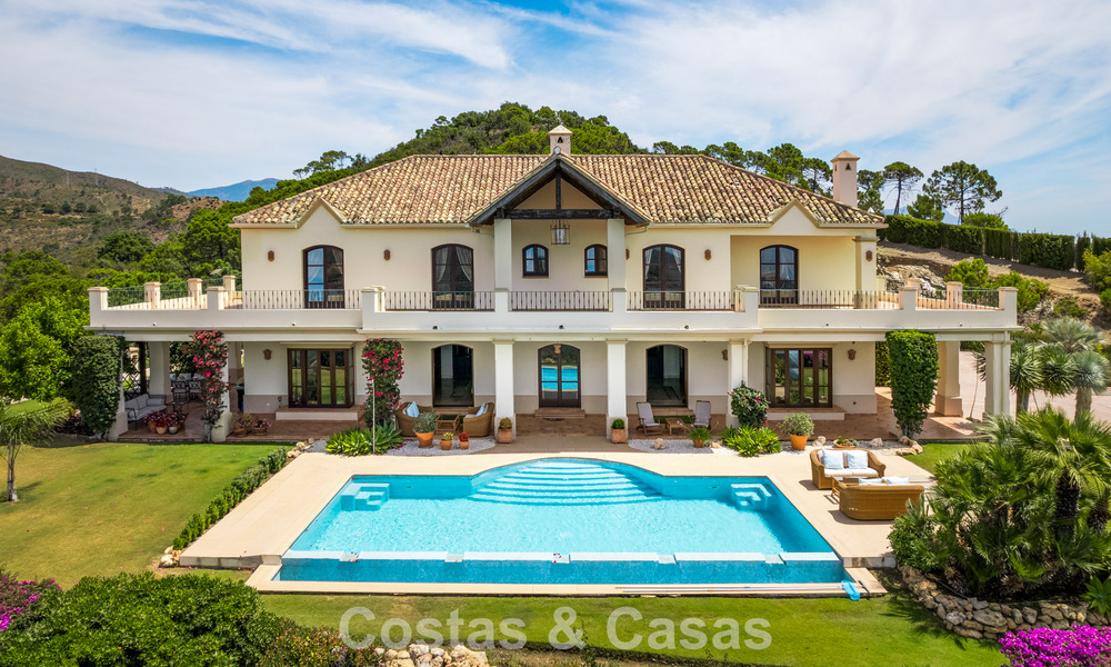 Statig, Spaans landgoed (Finca) te koop in een groene omgeving op de New Golden Mile tussen Marbella en Estepona 802281