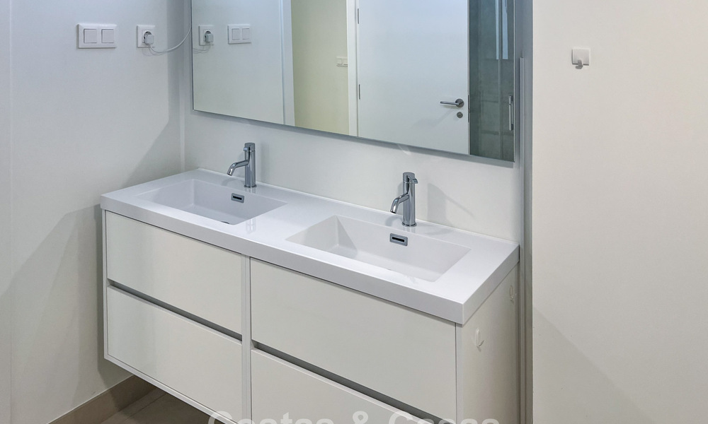 Modern hoekappartement in een exclusief boetiekresort met panoramisch zeezicht nabij La Cala de Mijas, Costa del Sol 802138