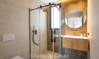 Gloednieuwe, moderne luxevilla met zeezicht te koop in Mijas, Costa del Sol 802154 