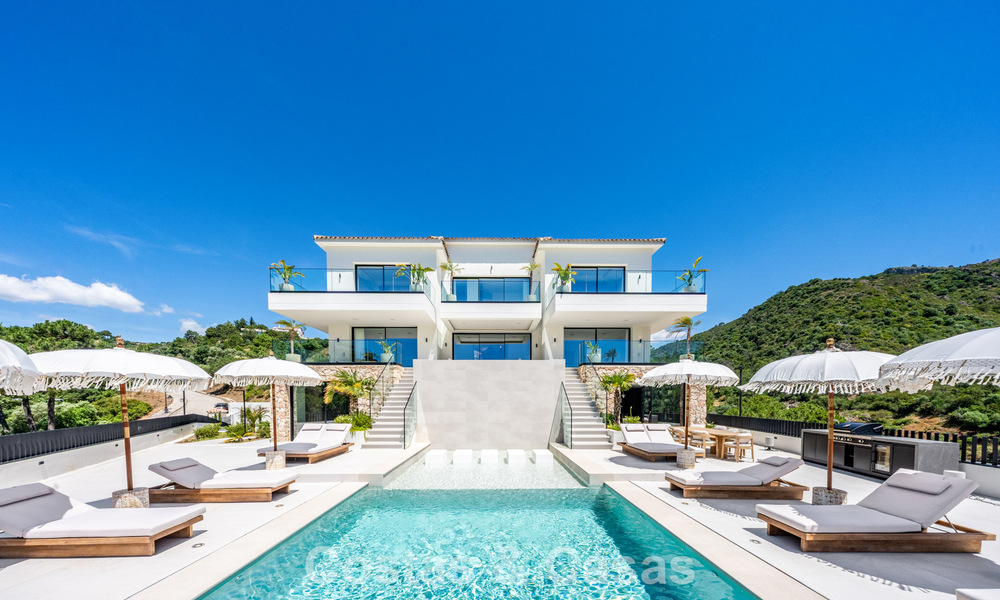 Instapklare, hedendaagse luxevilla te koop in een gated community in Marbella - Benahavis 802424