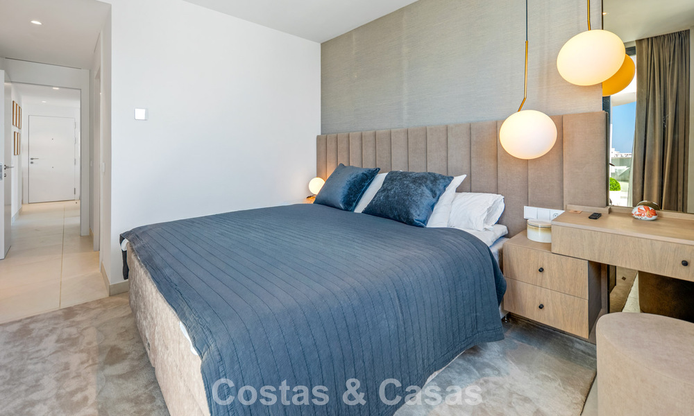 Eigentijds appartement te koop in een vernieuwend lifestyle-complex in Fuengirola, Costa del Sol 802560