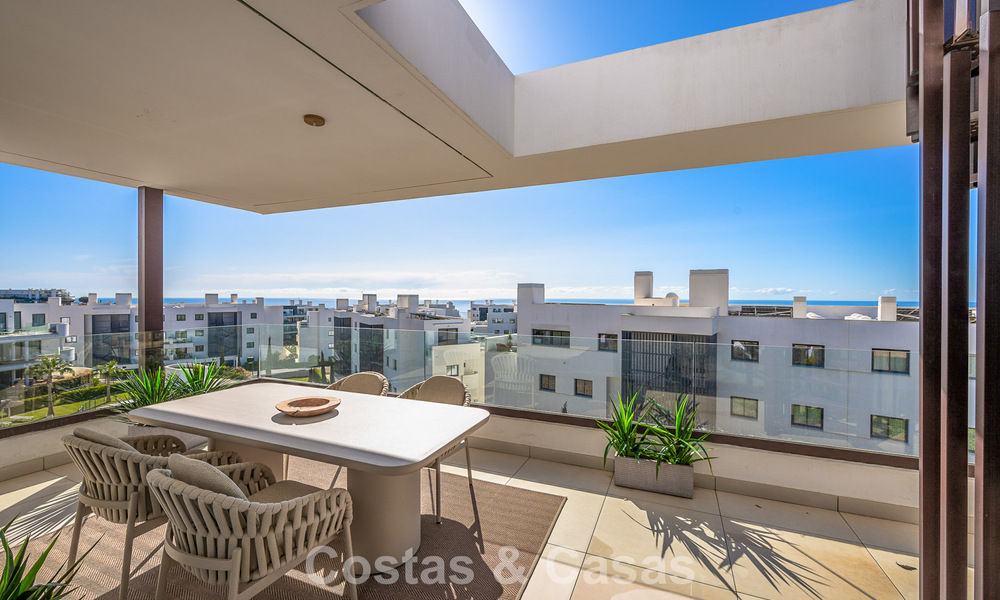 Exclusieve appartementen met modern ontwerp te koop in El Higueron in Fuengirola, Costa del Sol 802473